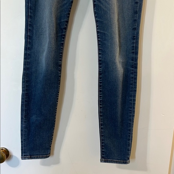 Kut from the Kloth Mia Toothpick skinny - Picture 3 of 8